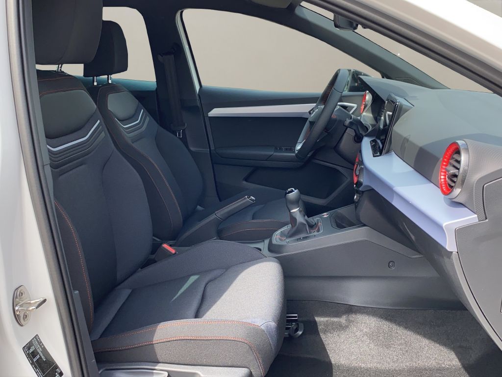 Fahrzeugabbildung SEAT Ibiza 1.0 TSI S&S FR Pro Black Edition
