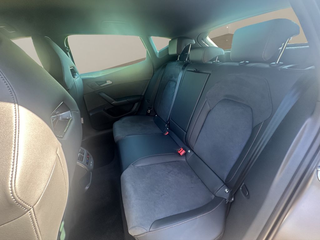 Fahrzeugabbildung CUPRA Formentor 1.5 e-Hybrid DSG VZ