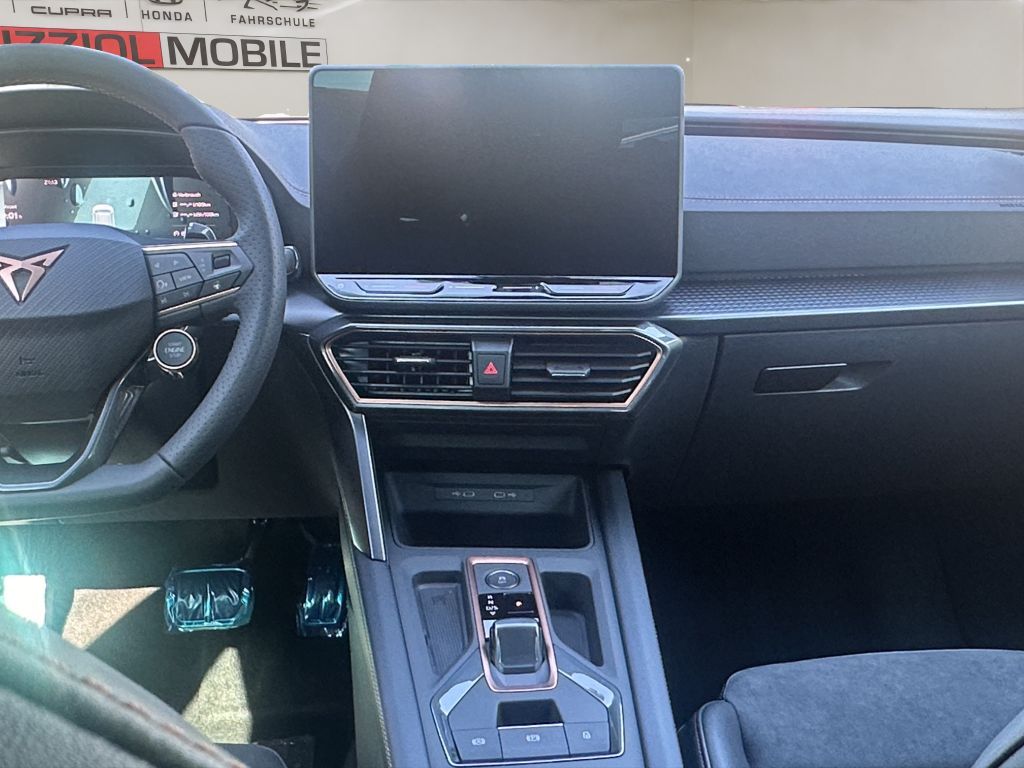 Fahrzeugabbildung CUPRA Formentor 1.5 e-Hybrid DSG VZ