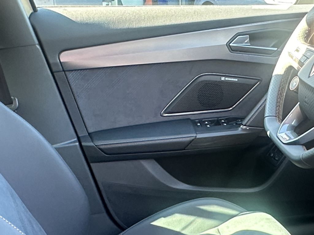 Fahrzeugabbildung CUPRA Formentor 1.5 e-Hybrid DSG VZ