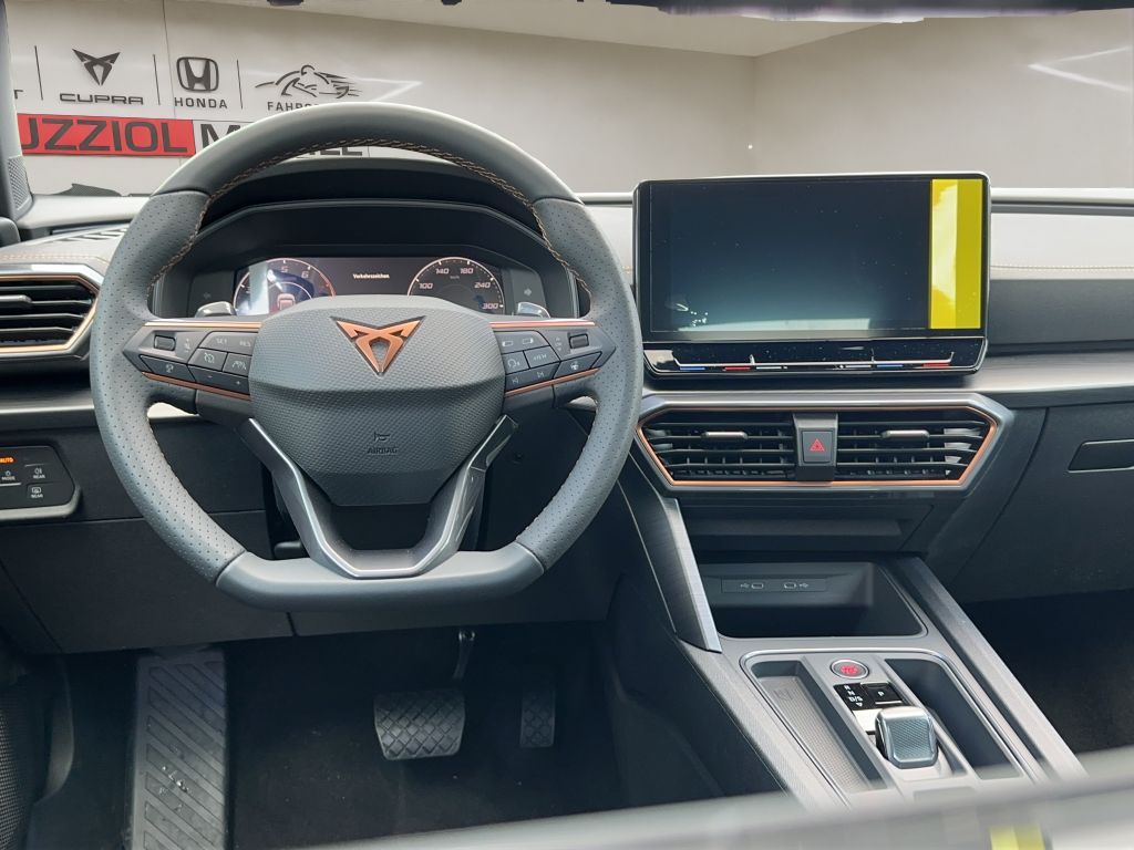 Fahrzeugabbildung CUPRA Formentor 1.5 TSI DSG
