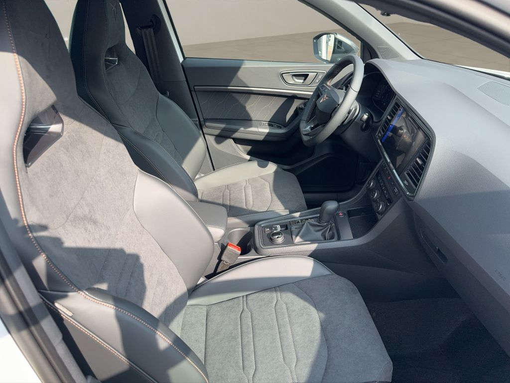 Fahrzeugabbildung CUPRA Ateca 1.5 TSI DSG