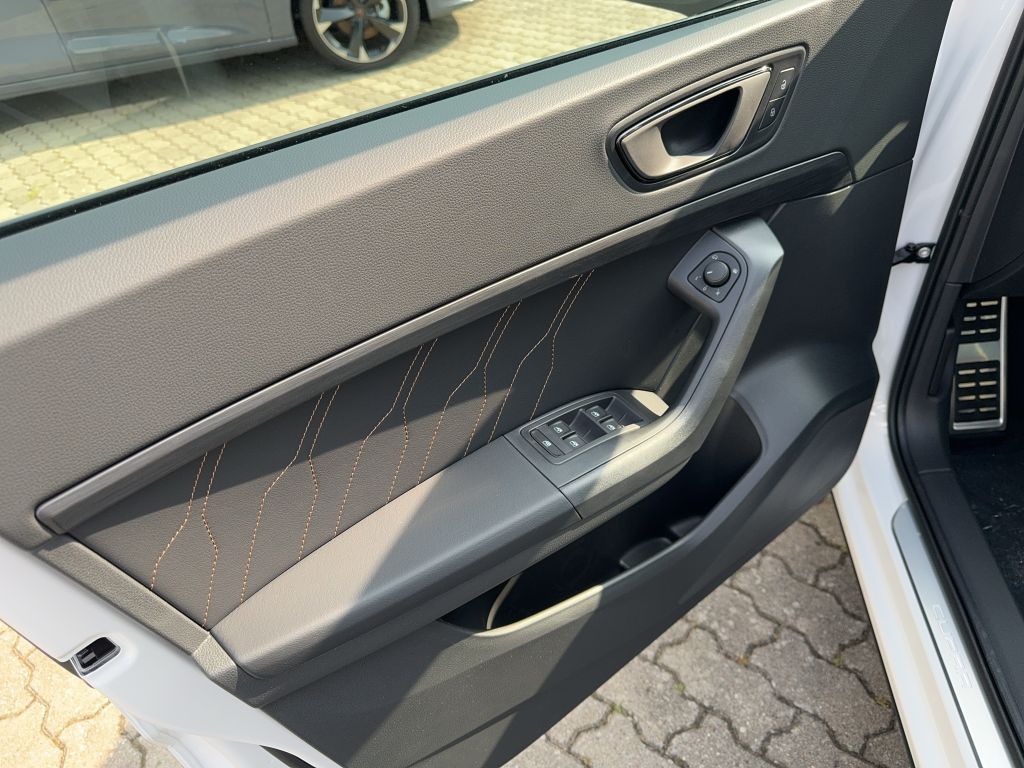 Fahrzeugabbildung CUPRA Ateca 1.5 TSI DSG