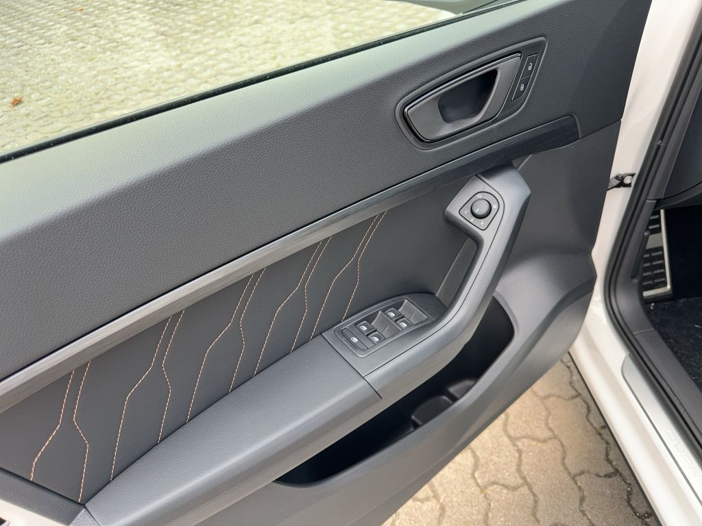 Fahrzeugabbildung CUPRA Ateca VZ 2.0 TSI 4Drive DSG