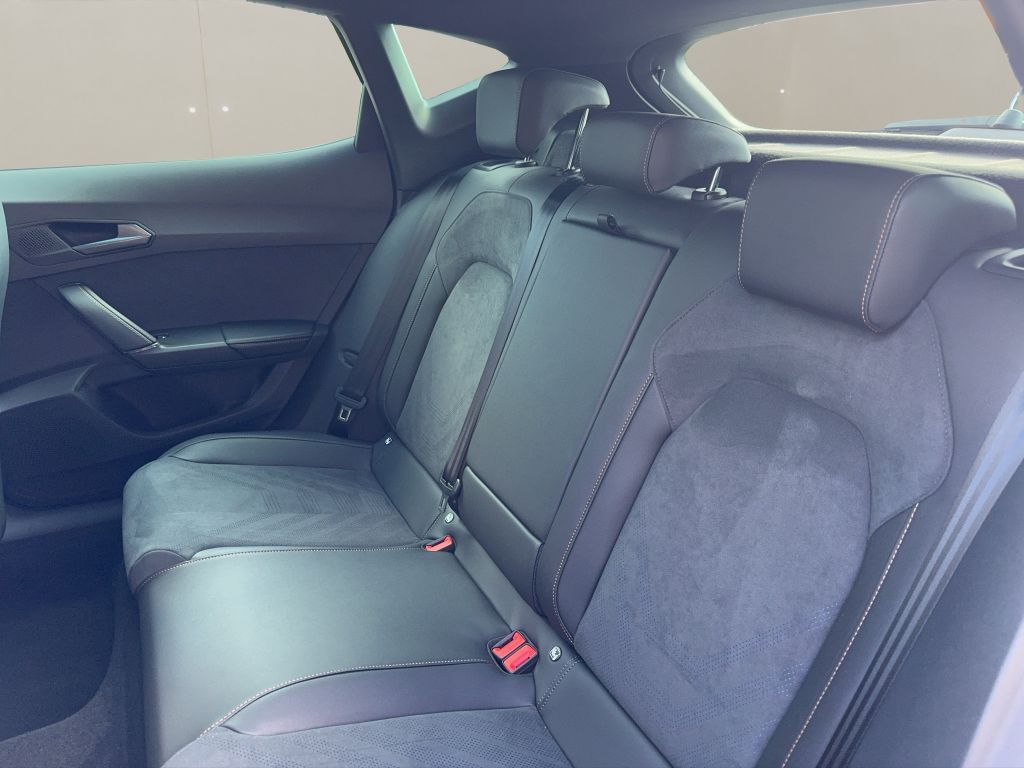 Fahrzeugabbildung CUPRA Formentor 1.5 eTSI DSG