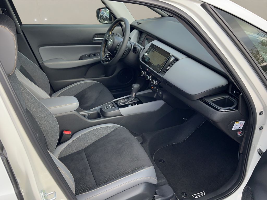 Fahrzeugabbildung Honda Jazz e:HEV 1.5 i-MMD Hybrid Advance Sport (GR)
