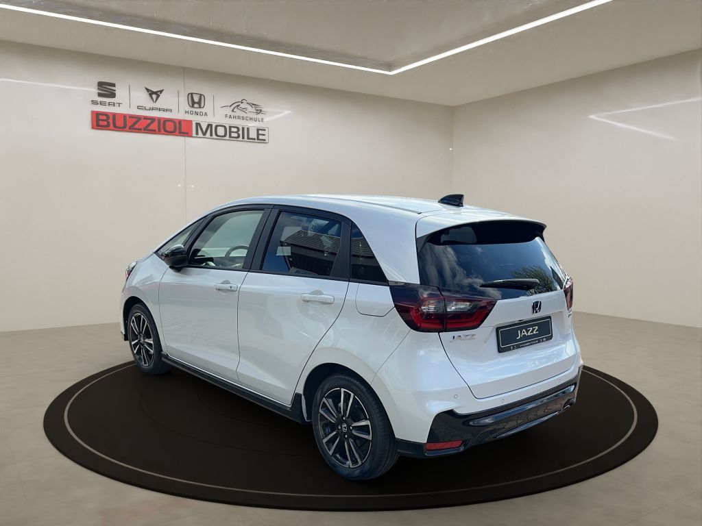 Fahrzeugabbildung Honda Jazz e:HEV 1.5 i-MMD Hybrid Advance Sport (GR)