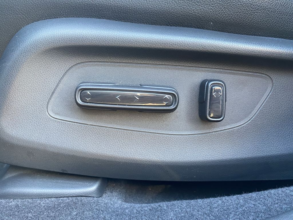 Fahrzeugabbildung Honda ZR-V e:HEV 2.0 i-MMD Hybrid Advance