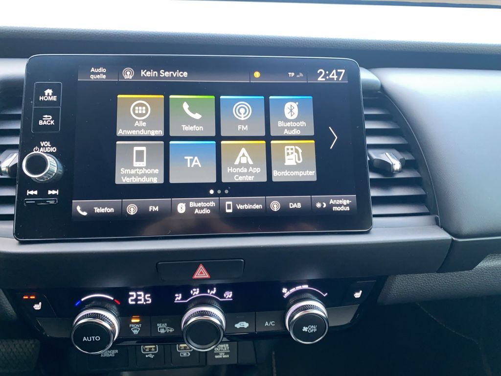 Fahrzeugabbildung Honda Jazz 1.5 i-MMD Hybrid e-CVT Elegance