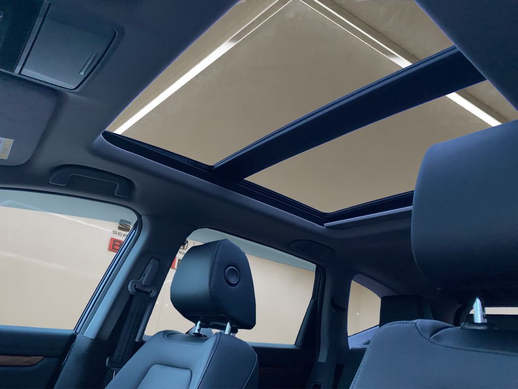 Fahrzeugabbildung Honda CR-V 2.0 i-MMD Hybrid 4WD Executive