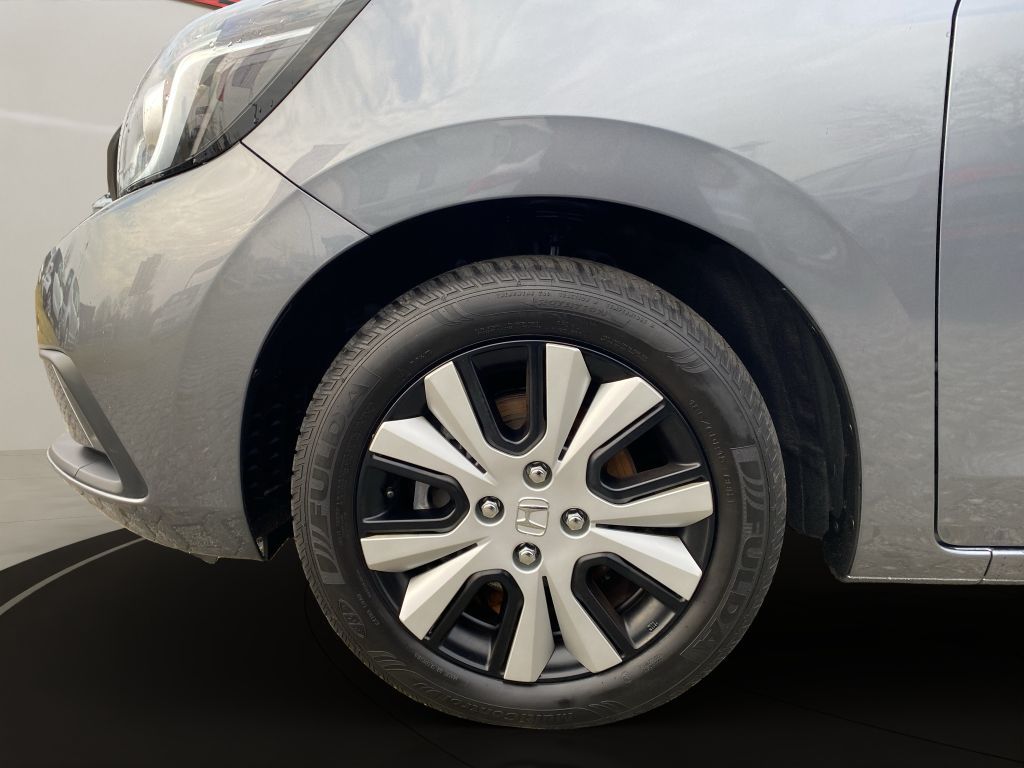 Fahrzeugabbildung Honda Jazz 1.5 i-MMD Hybrid e-CVT Elegance