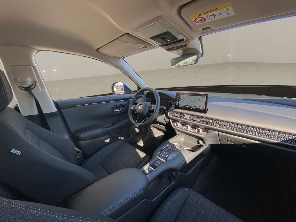 Fahrzeugabbildung Honda ZR-V e:HEV 2.0 i-MMD Hybrid Elegance
