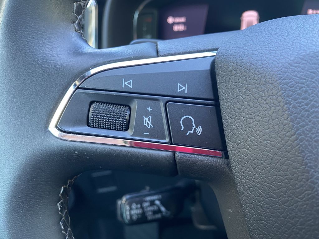 Fahrzeugabbildung SEAT Ateca 2.0 TSI 4Drive DSG OPF Xcellence