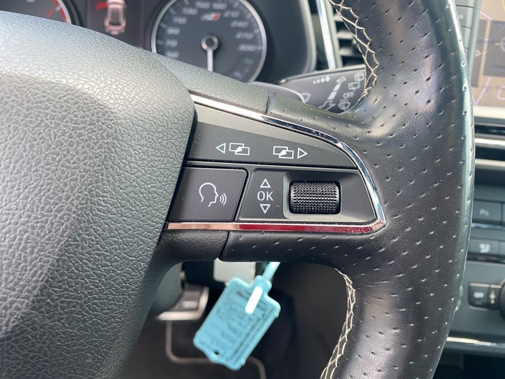 Fahrzeugabbildung SEAT Leon ST 2.0 TSI Start&Stop DSG Cupra 290