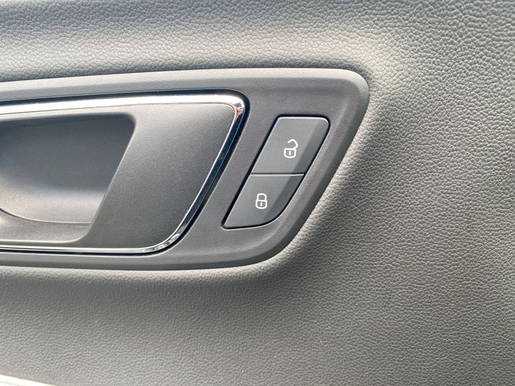 Fahrzeugabbildung SEAT Leon ST 2.0 TSI Start&Stop DSG Cupra 290