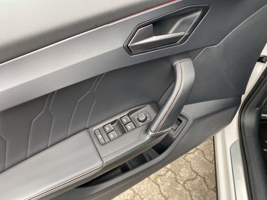 Fahrzeugabbildung CUPRA Formentor VZ 1.4 e-Hybrid DSG