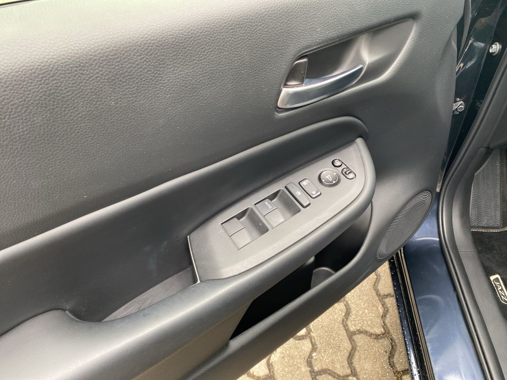 Fahrzeugabbildung Honda Jazz 1.5i-MMD e-CVT Elegance 0% Finanzierung