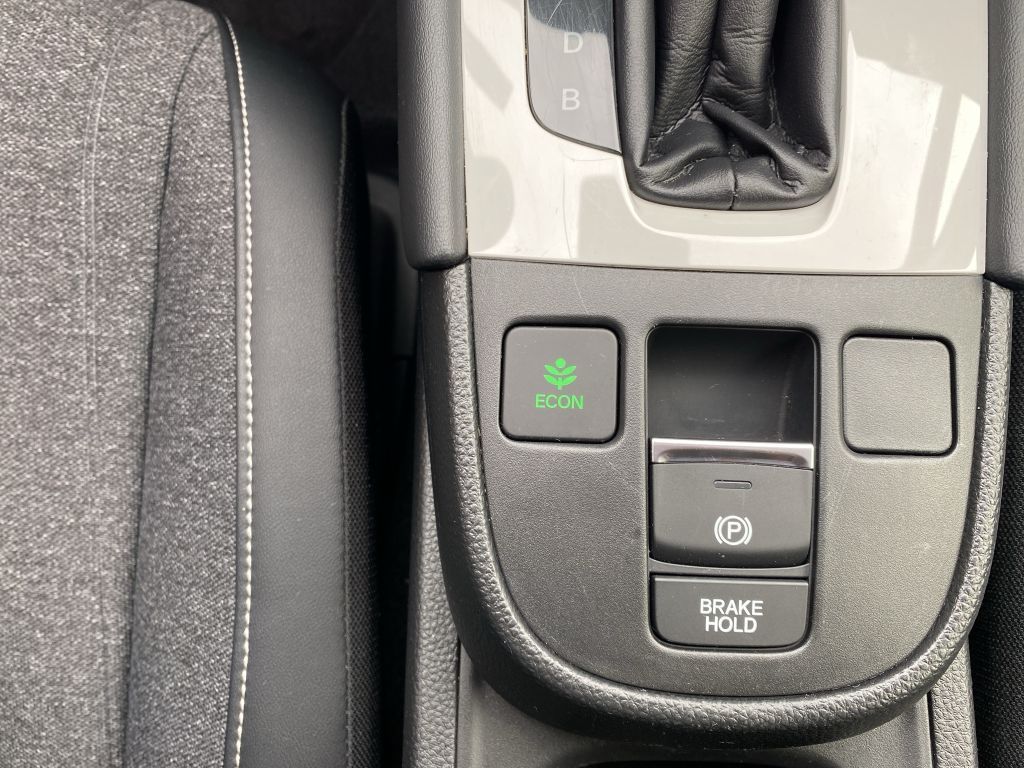 Fahrzeugabbildung Honda Jazz 1.5i-MMD e-CVT Elegance 0% Finanzierung