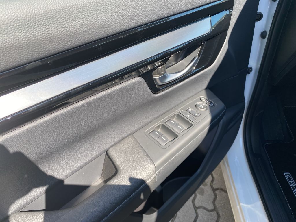 Fahrzeugabbildung Honda CR-V e:HEV 2.0 i-MMD Hybrid 2WD Elegance (RS)