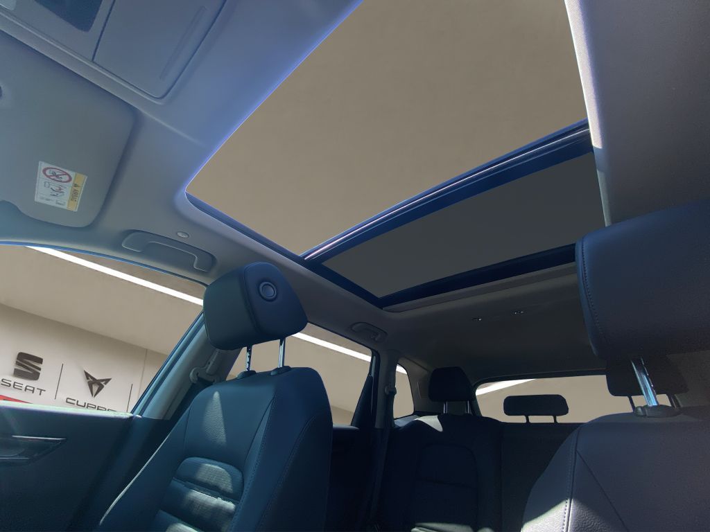 Fahrzeugabbildung Honda CR-V e:HEV 2.0 i-MMD Hybrid AWD Advance (RS)