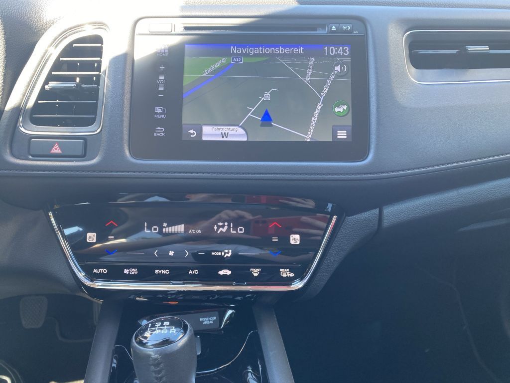 Fahrzeugabbildung Honda HR-V 1.5 i-VTEC Elegance