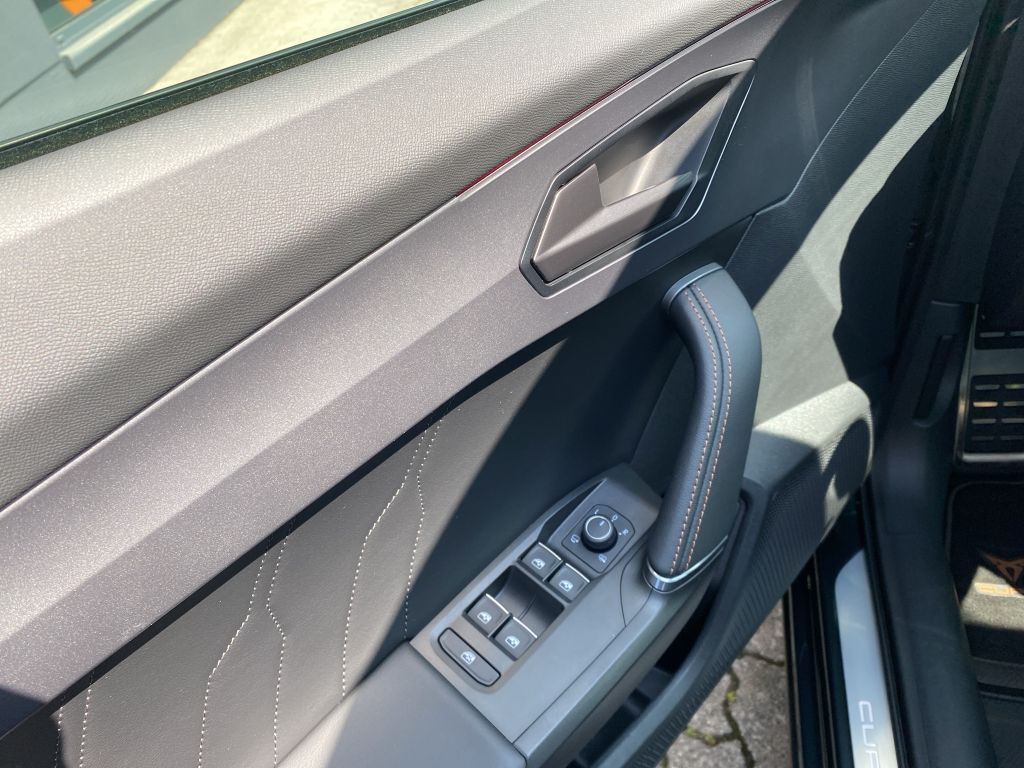 Fahrzeugabbildung CUPRA Formentor VZ 1.4 e-Hybrid DSG