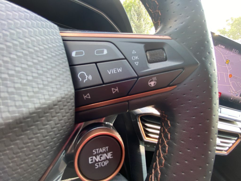 Fahrzeugabbildung CUPRA Formentor VZ 1.4 e-Hybrid DSG