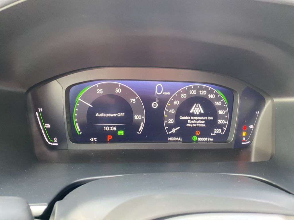 Fahrzeugabbildung Honda CR-V e:HEV 2.0 i-MMD Hybrid AWD Elegance (RS)