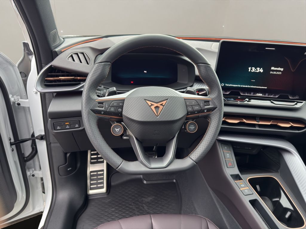 Fahrzeugabbildung CUPRA Terramar 2.0 TSI 4Drive DSG VZ