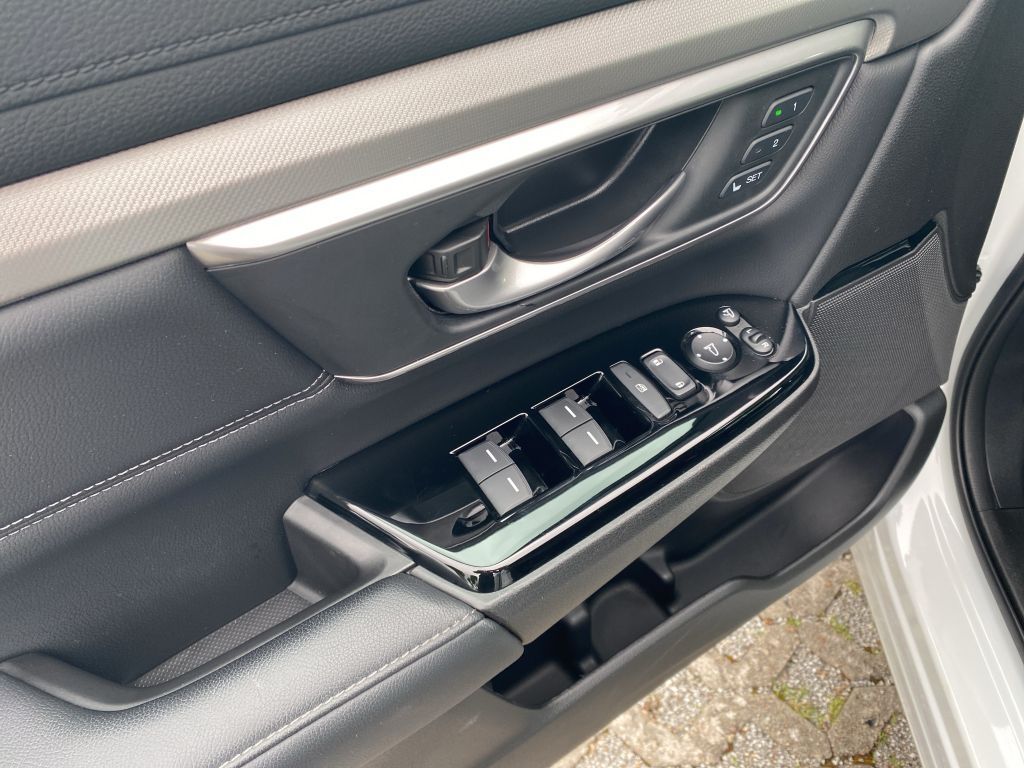 Fahrzeugabbildung Honda CR-V e:HEV 2.0 i-MMD Hybrid 4WD Executive