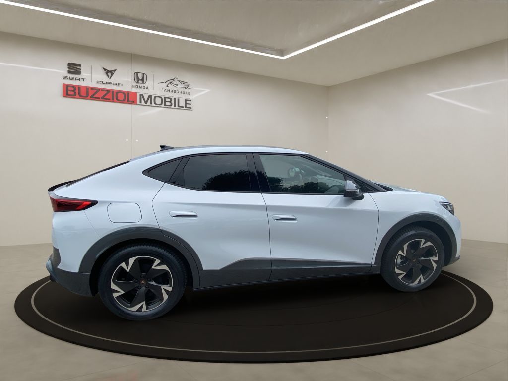 Fahrzeugabbildung CUPRA Tavascan 210 kW/77kWh HA Endurance