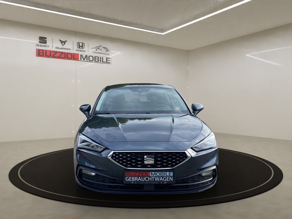 Fahrzeugabbildung SEAT Leon 1.5 eTSI ACT OPF DSG Xcellence