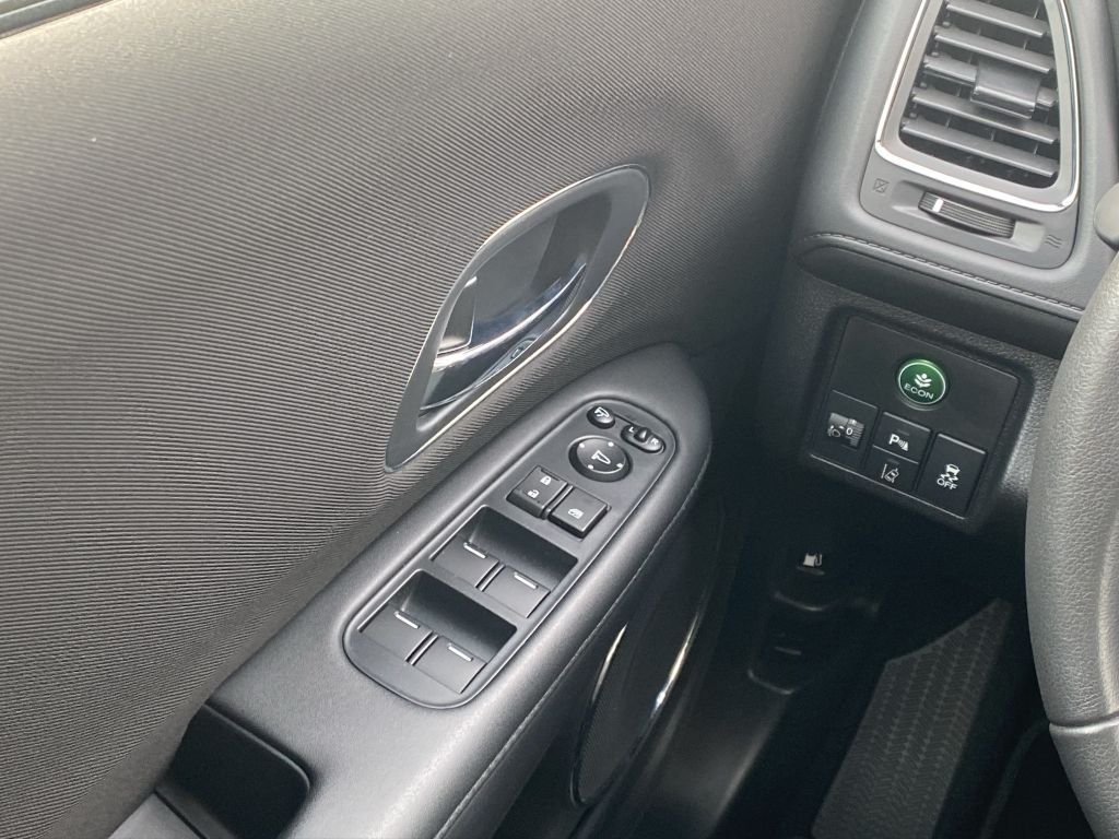 Fahrzeugabbildung Honda HR-V 1.5 i-VTEC Elegance