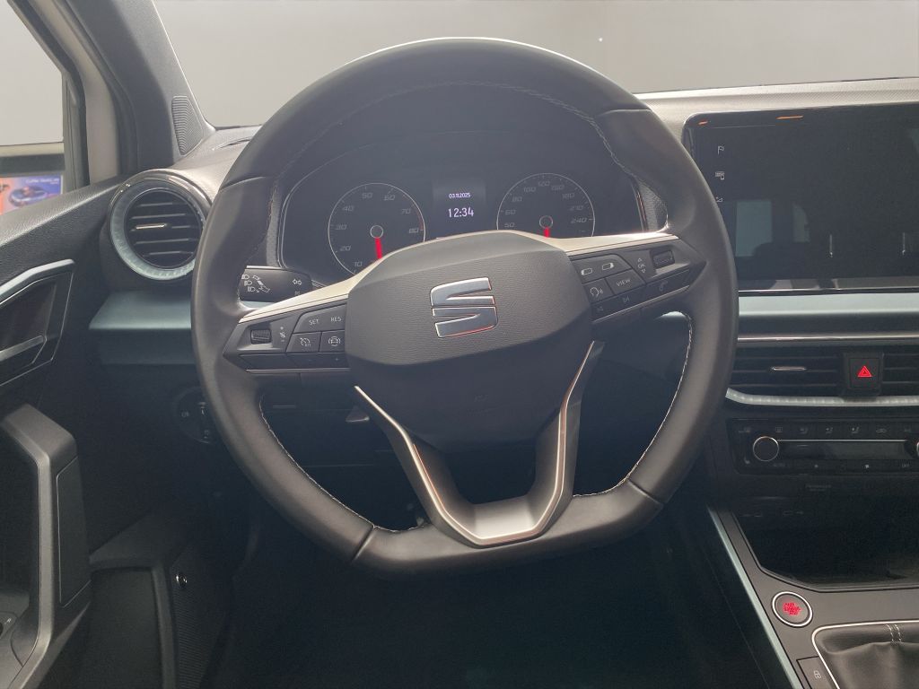 Fahrzeugabbildung SEAT Arona 1.0 TSI OPF Xperience