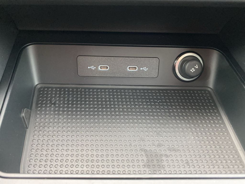 Fahrzeugabbildung SEAT Ateca 1.5 TSI ACT DSG OPF Style